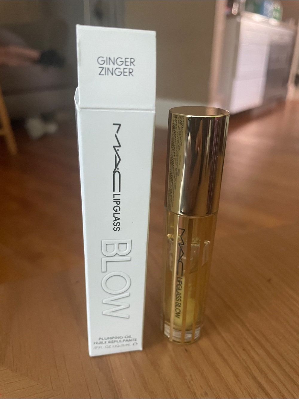 MAC Cosmetics Lipglass Blow Plumping Lip Oil - Ginger Zinger Gold